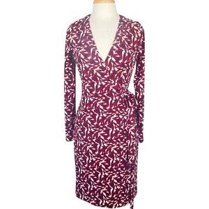 Ann Taylor Classic Wrap Dress Women’s 6 Red White Holiday Career Preppy